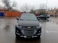 Черный Chevrolet Tracker, 3 позиция 2019 года, КПП Автомат, в Ташкент за 11 300 y.e. id6764587