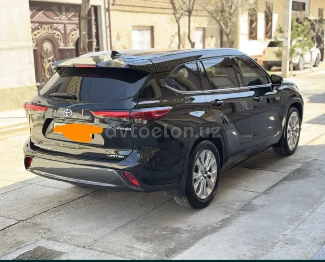 Toyota Highlander — 2