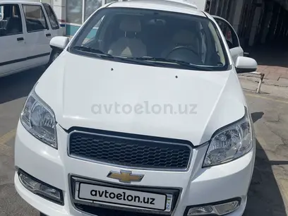 Белый Chevrolet Nexia 3, 3 позиция 2017 года, КПП Автомат, в Ташкент за 7 800 y.e. id5214096