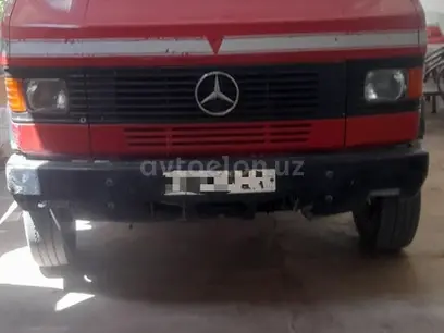 Mercedes-Benz 1993 года, в Наманган за 15 000 y.e. id5225522