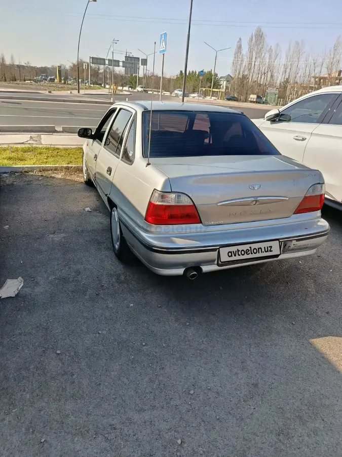 Daewoo Nexia — 4