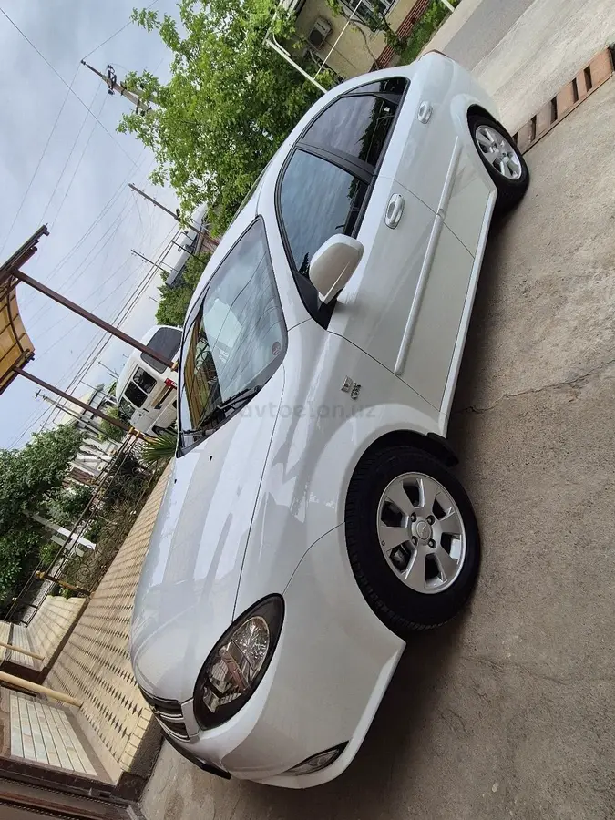 Chevrolet Gentra 2024 — 8