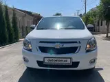 Белый Chevrolet Cobalt, 4 позиция 2022 года, КПП Автомат, в Ташкент за 11 800 y.e. id5197982, Фото №1