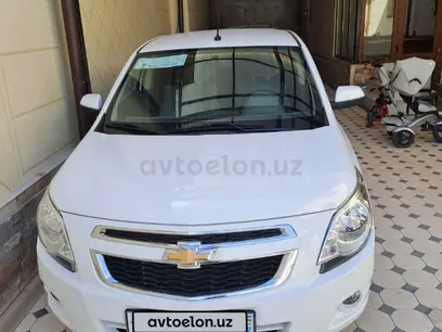 Белый Chevrolet Cobalt, 4 позиция 2024 года, КПП Автомат, в Ташкент за 13 000 y.e. id5143052