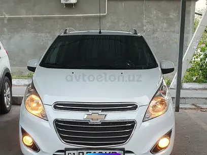 Oq Chevrolet Spark 2020 yil, КПП Avtomat, shahar Toshkent uchun 8 800 у.е. id5130850