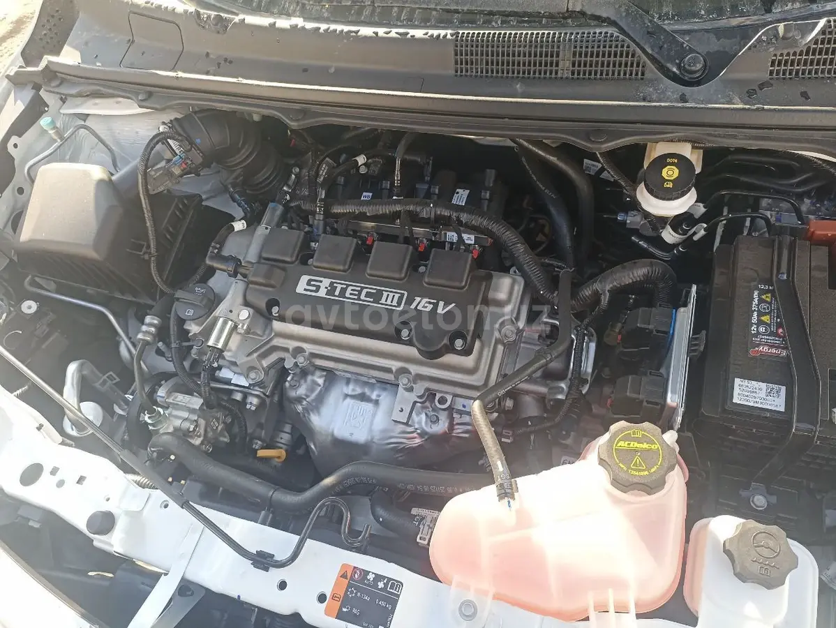 Chevrolet Cobalt 2026 — 2