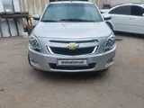 Белый Chevrolet Cobalt, 3 позиция 2013 года, КПП Механика, в Багдадский район за 7 400 y.e. id5031045, Фото №1