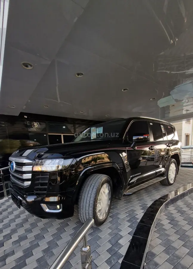 Toyota Land Cruiser Prado — 10