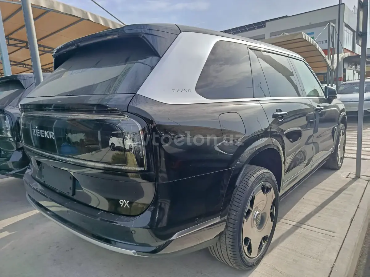 Zeekr 9X — 4