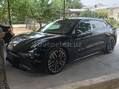 Черный Zeekr 001 2024 года, в Ташкент за 43 500 y.e. id6160517
