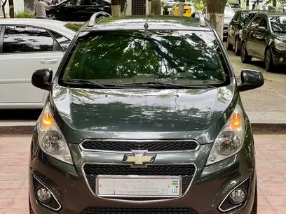 Mokriy asfalt Chevrolet Spark, 4 pozitsiya 2018 yil, КПП Avtomat, shahar Toshkent uchun 7 950 у.е. id5217551
