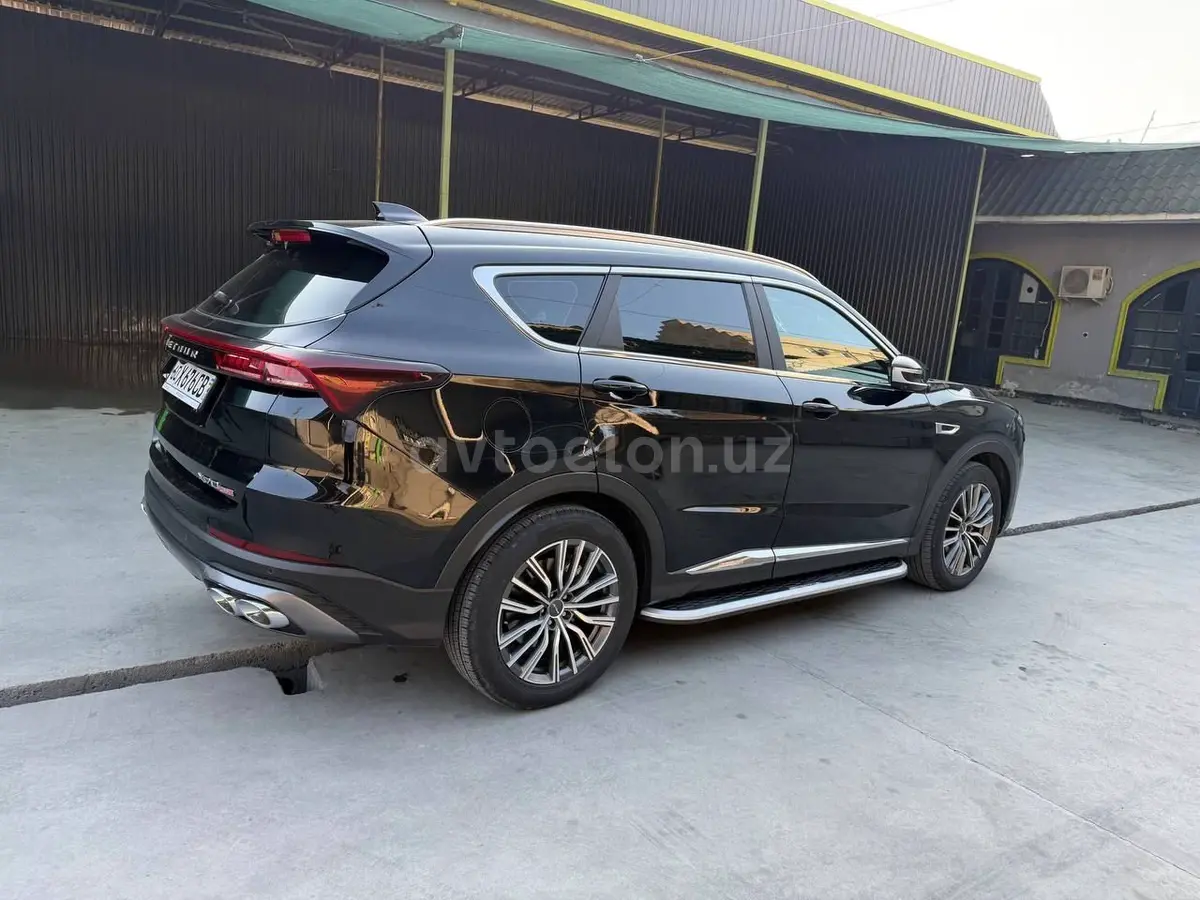 Jetour X70 Plus — 2