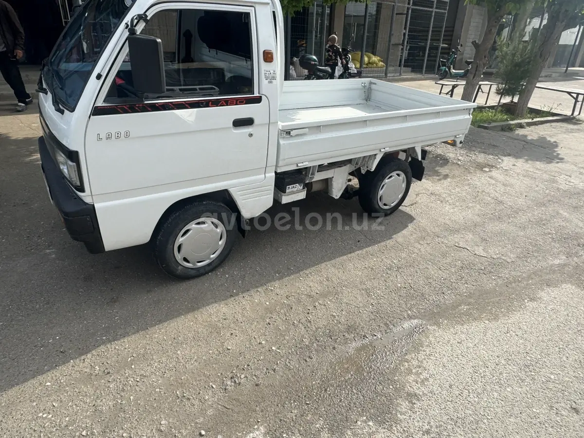Daewoo Labo — 3