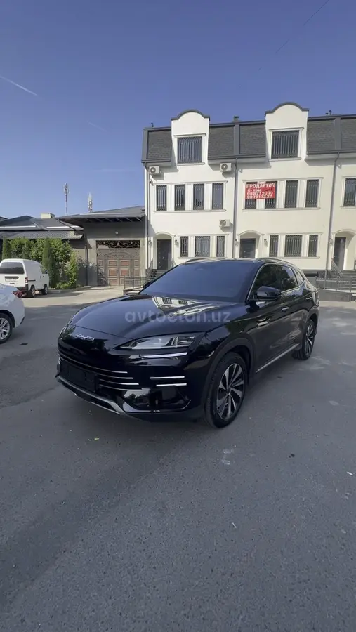 BYD Song Plus DM-i Champion