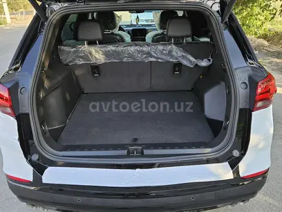 Черный Chevrolet Equinox 2023 года, КПП Автомат, в Ургенч за ~32 452 y.e. id6396923