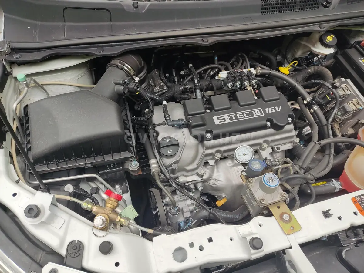 Chevrolet Cobalt 2023 — 10