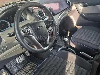Мокрый асфальт Chevrolet Nexia 3, 4 позиция 2018 года, КПП Автомат, в Ташкент за 8 200 y.e. id5161122