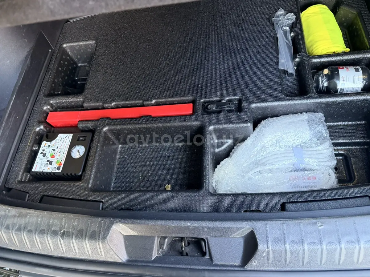 BYD Song Plus DM-i — 3