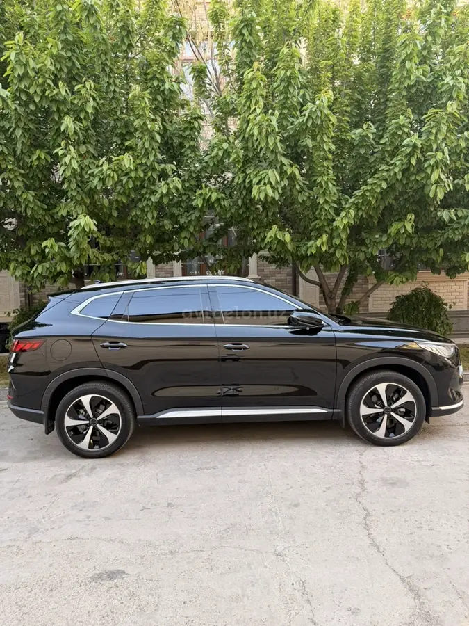 BYD Song Plus DM-i — 6