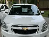 Белый Chevrolet Cobalt, 4 позиция 2024 года, КПП Автомат, в Ташкент за 13 000 y.e. id5180064, Фото №1