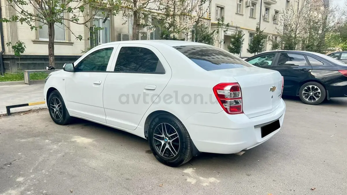 Chevrolet Cobalt 2022 — 3