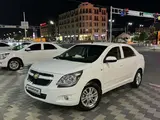 Белый Chevrolet Cobalt, 4 позиция 2023 года, КПП Автомат, в Самарканд за 12 300 y.e. id5235319