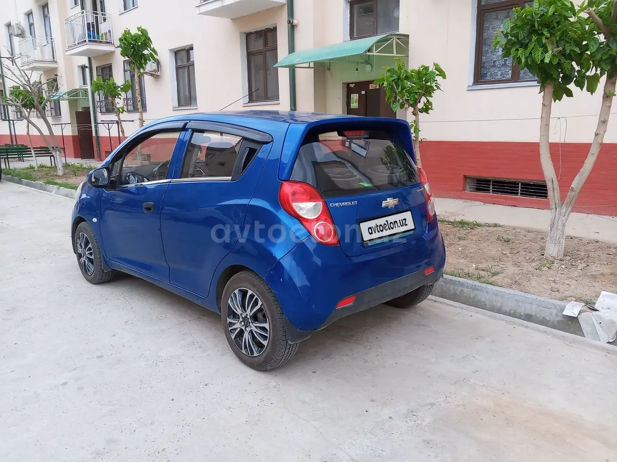 Chevrolet Spark 2013 — 2