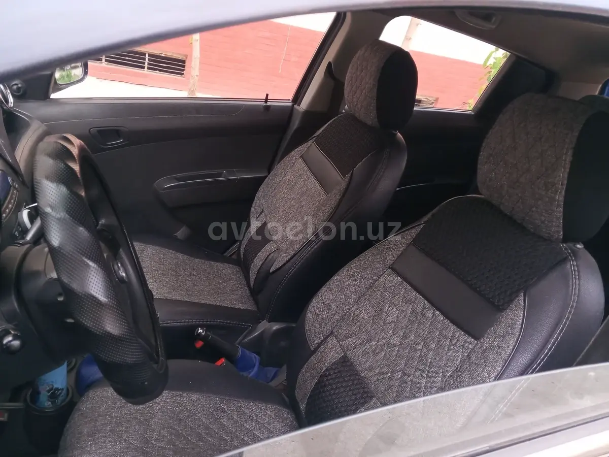 Chevrolet Spark 2013 — 4