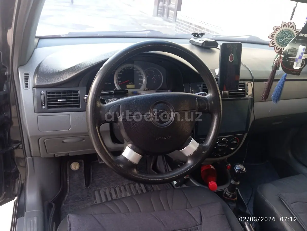 Daewoo Lacetti — 9