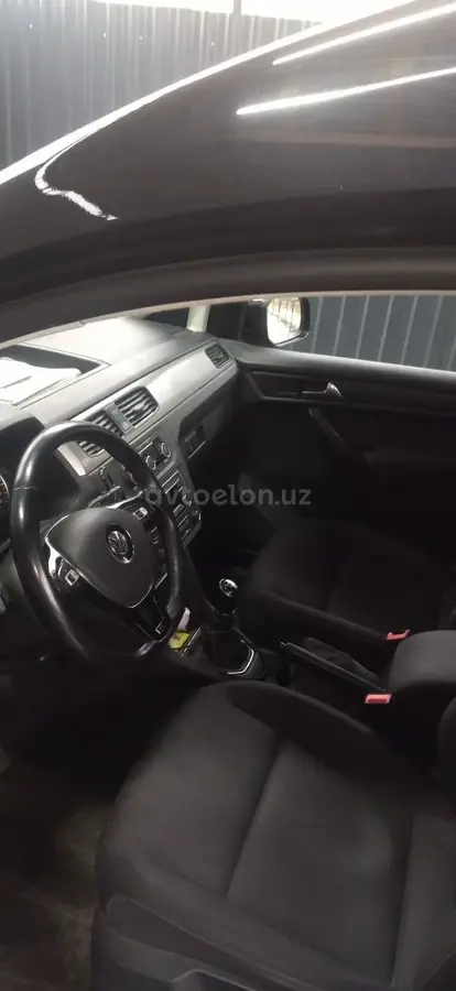 Volkswagen Caddy — 4