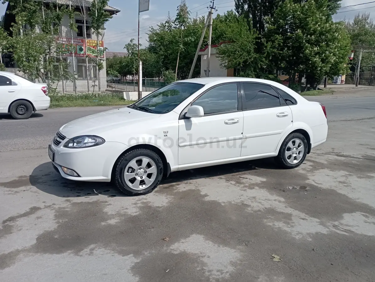 Chevrolet Gentra 2023 — 4