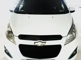 Белый Chevrolet Spark, 3 позиция 2015 года, КПП Механика, в Ташкент за 6 200 y.e. id5221687, Фото №1