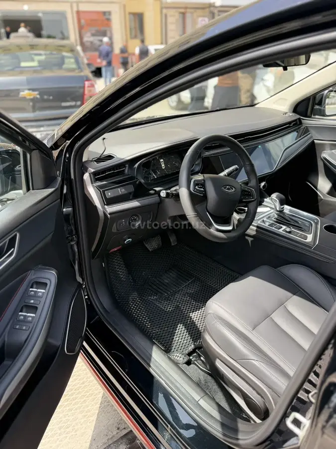 Chery Arrizo 6 Pro — 8