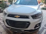 Белый Chevrolet Captiva, 4 позиция 2015 года, КПП Автомат, в Андижан за 14 400 y.e. id5224258, Фото №1