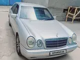 Серебристый Mercedes-Benz A 210 1996 года, КПП Механика, в Ташкент за 6 700 y.e. id6376700, Фото №1