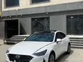 Белый Hyundai Sonata 2022 года, КПП Автомат, в Ташкент за 25 500 y.e. id6628328