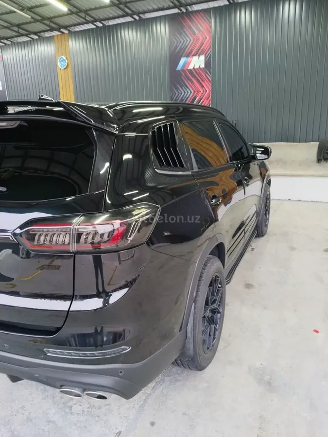 Chery Tiggo 8 Pro Max — 7