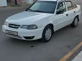 Белый Chevrolet Nexia 2, 4 позиция SOHC 2014 года, КПП Механика, в Алмалык за 5 000 y.e. id5203682, Фото №1