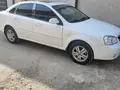 Oq Chevrolet Lacetti, 3 pozitsiya 2010 yil, КПП Avtomat, shahar Navoiy uchun ~8 346 у.е. id6465941