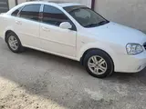 Oq Chevrolet Lacetti, 3 pozitsiya 2010 yil, КПП Avtomat, shahar Navoiy uchun ~8 346 у.е. id6465941, Fotosurat №1
