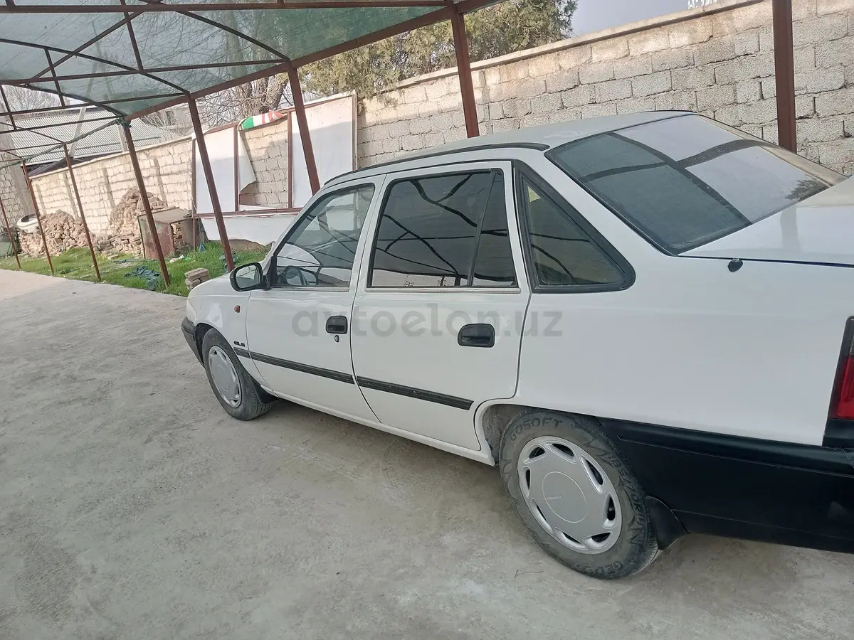 Daewoo Nexia — 7