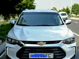 Белый Chevrolet Tracker 2 2022 года, КПП Автомат, в Андижан за 16 000 y.e. id5216239, Фото №1