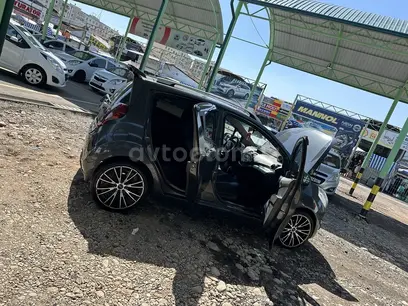 Mokriy asfalt Chevrolet Spark, 4 pozitsiya 2017 yil, КПП Avtomat, shahar Toshkent uchun 7 700 у.е. id5145913