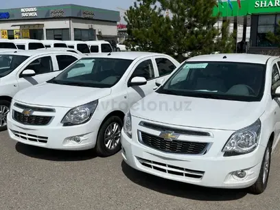 Белый Chevrolet Cobalt, 4 евро позиция 2024 года, КПП Автомат, в Байсунский район за ~11 611 y.e. id5096274
