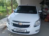 Белый Chevrolet Cobalt, 2 позиция 2019 года, КПП Механика, в Шерабадский район за ~10 333 y.e. id6480231, Фото №1