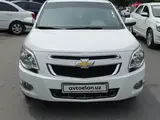 Белый Chevrolet Cobalt, 2 позиция 2018 года, КПП Механика, в Андижан за 9 200 y.e. id5030262, Фото №1