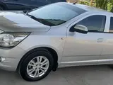 Серебристый Chevrolet Cobalt, 4 позиция 2023 года, КПП Автомат, в Юкарычирчикский район за 11 700 y.e. id6462778, Фото №1