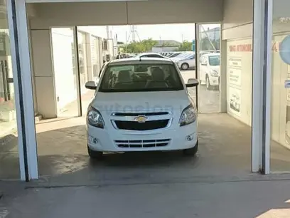 Белый Chevrolet Cobalt, 4 позиция 2024 года, КПП Автомат, в Шаватский район за ~12 965 y.e. id4989883