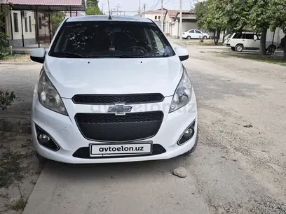 Белый Chevrolet Spark, 2 позиция 2015 года, КПП Механика, в Ташкент за 7 000 y.e. id5063136