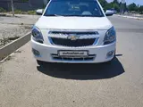 Белый Chevrolet Cobalt, 4 позиция 2022 года, КПП Автомат, в Джизак за 11 450 y.e. id5183455, Фото №1